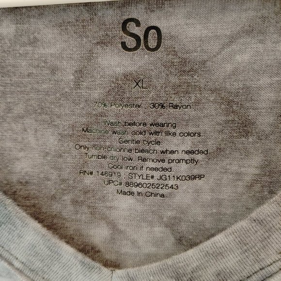 Tie-Dye V-Neck Peplum Top - Picture 3 of 6